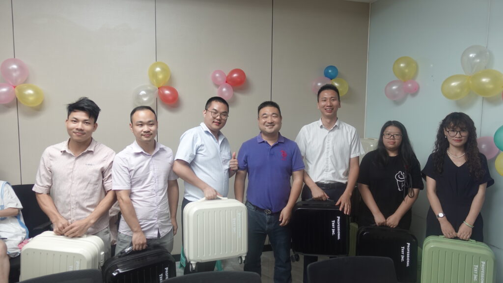 PTI三季度生日会（images 6）